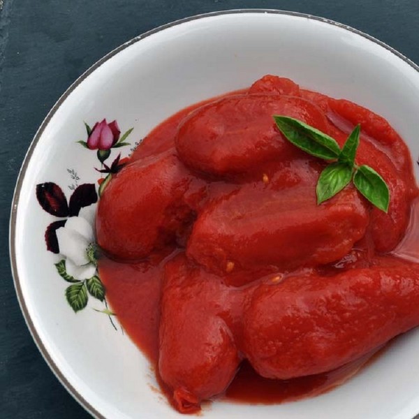 Tomater i sin egen juice för vintern, recept med foton Tomater i sin egen juice för vintern, recept med foton