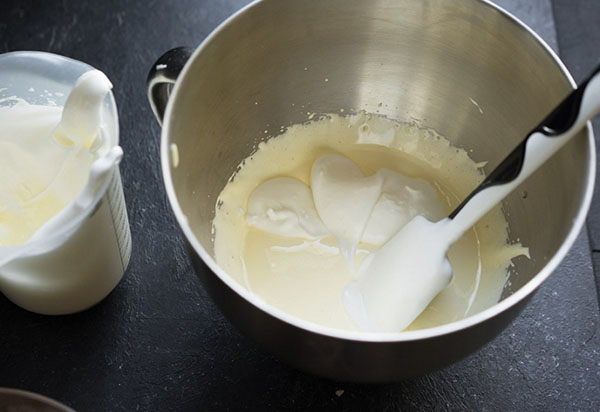 Paradise njutning: ett recept på en god efterrätt Tre mjölk
