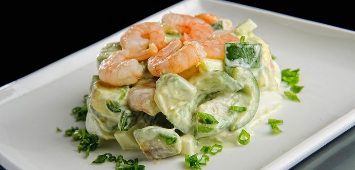 Avokadosallad med räkor
