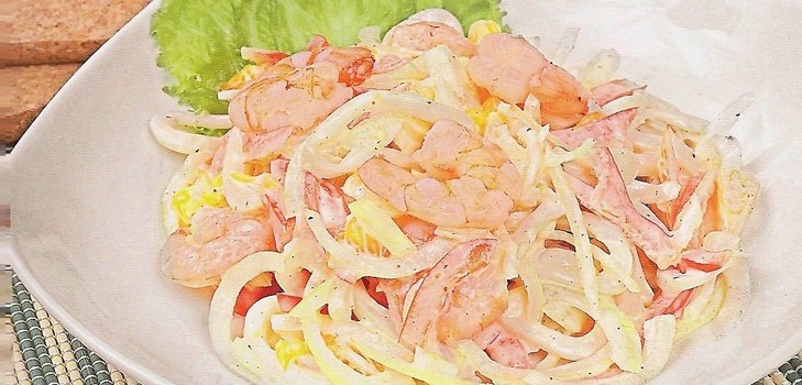Räkor och bläckfisk sallad