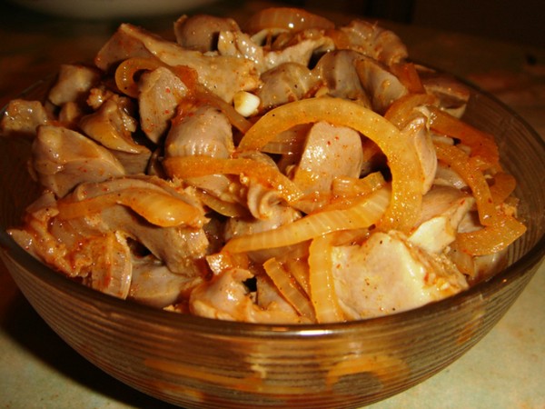 Sallad av kycklingmage