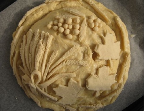 En bröllopsbröd med egna händer, ett recept och ett foto