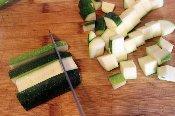 Tasty stewed zucchini - recept