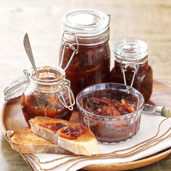 Jam från rabarbern