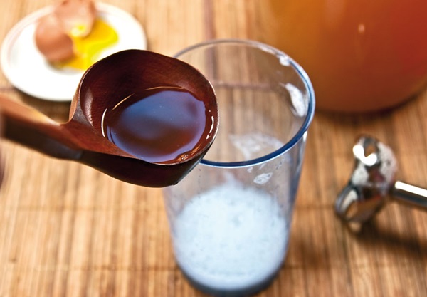 Hemlagat vin från äpplen