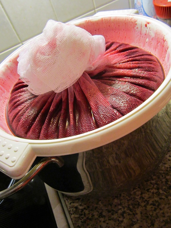 Läckra gelé från svartbär - recept
