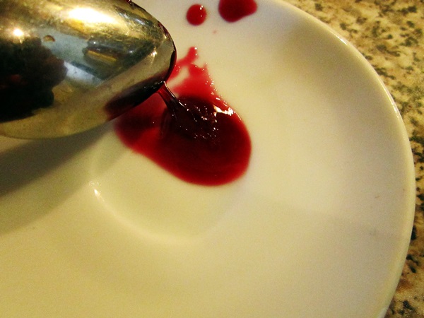 Läckra gelé från svartbär - recept