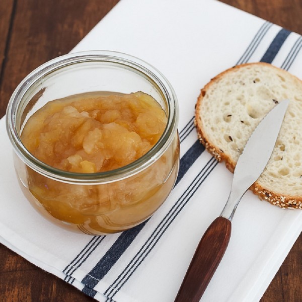 Äpplen för vintern i bankerna - räkor och recept - blötläggt och kilar, komposit, sylt, pajarkost. Hur man håller äpplen på vintern hemma