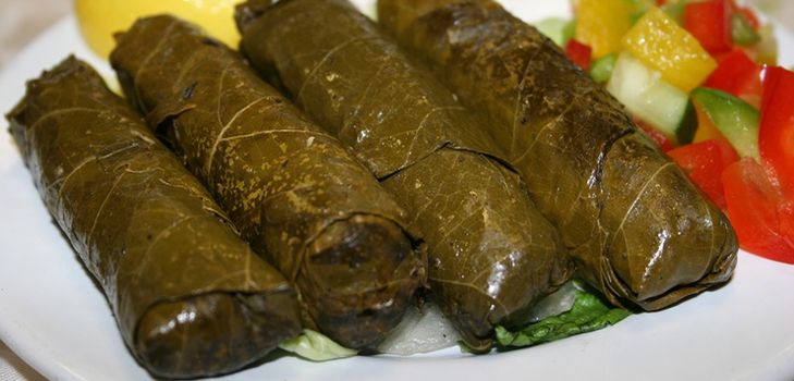 Hur man plockar vinblad till dolma