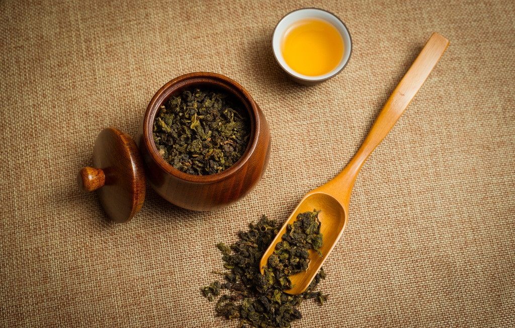 Grönt te mjölkigt oolong, nytta och skada. Hur man brygger grönt te mjölkigt oolong, steg för steg recept med ett foto