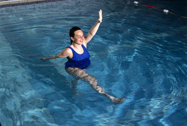 Aqua aerobics för gravida kvinnor