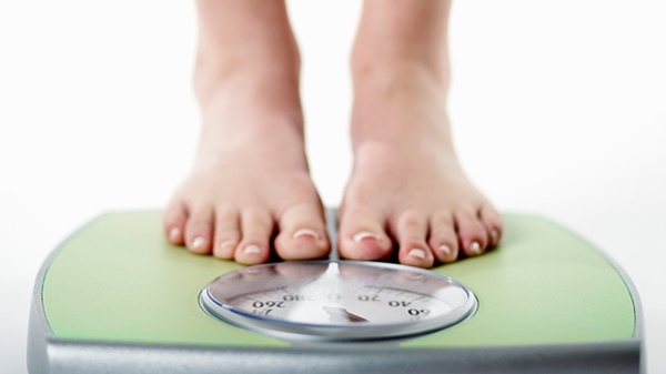 Hur man går ner i vikt i en vecka på 5, 7, 10 kg hemma utan diet och hälsorisk